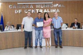 Foto - 25/05/2026 - Entrega de Títulos de Cidadãos Honorários