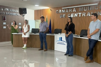 Foto - 06/05/2026 - Alunos da EM Carlos Prates visitam a Câmara