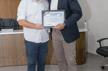 Foto - 25/05/2026 - Entrega de Títulos de Cidadãos Honorários