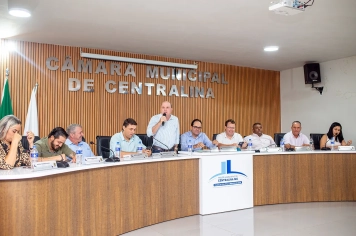 Foto - Sessão Especial de início dos trabalhos legislativos