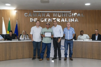 Foto - 25/05/2026 - Entrega de Títulos de Cidadãos Honorários