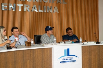 Foto relacionada - Câmara Municipal realiza 5ª Reunião Ordinária e aprova indicações voltadas ao desenvolvimento do município