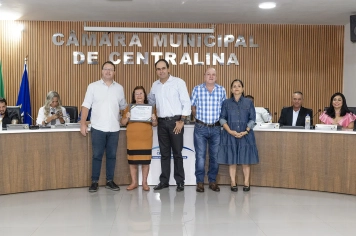 Foto - 25/05/2026 - Entrega de Títulos de Cidadãos Honorários