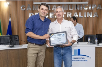 Foto - 25/05/2026 - Entrega de Títulos de Cidadãos Honorários