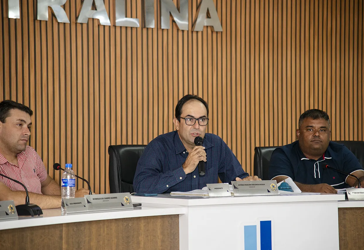 Câmara Municipal de Centralina realiza reunião ordinária com votação de indicações e apresentação de novas proposições